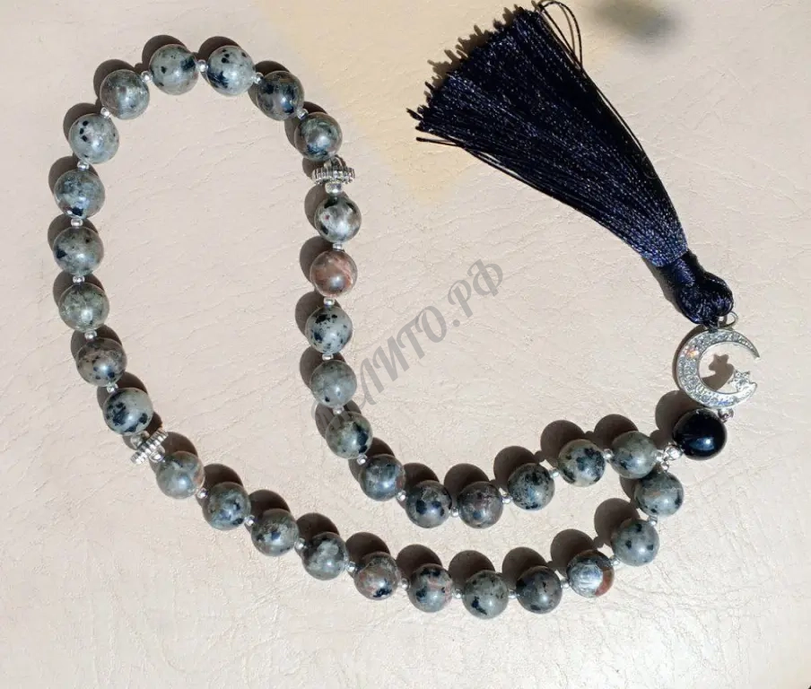 Четки камень Йоперлит.